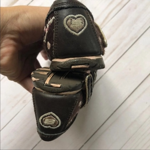 Girls Skechers - Picture 6 of 9